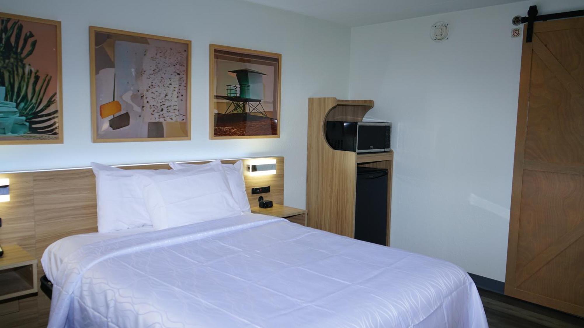 Waterfront Inn Phl Airport 에싱턴 외부 사진