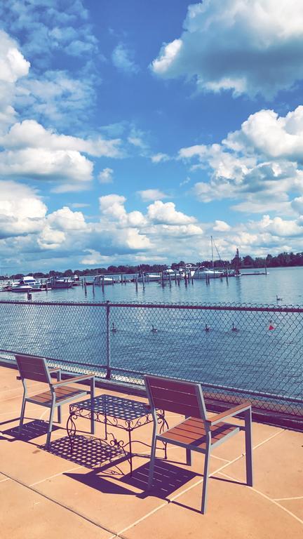 Waterfront Inn Phl Airport 에싱턴 외부 사진