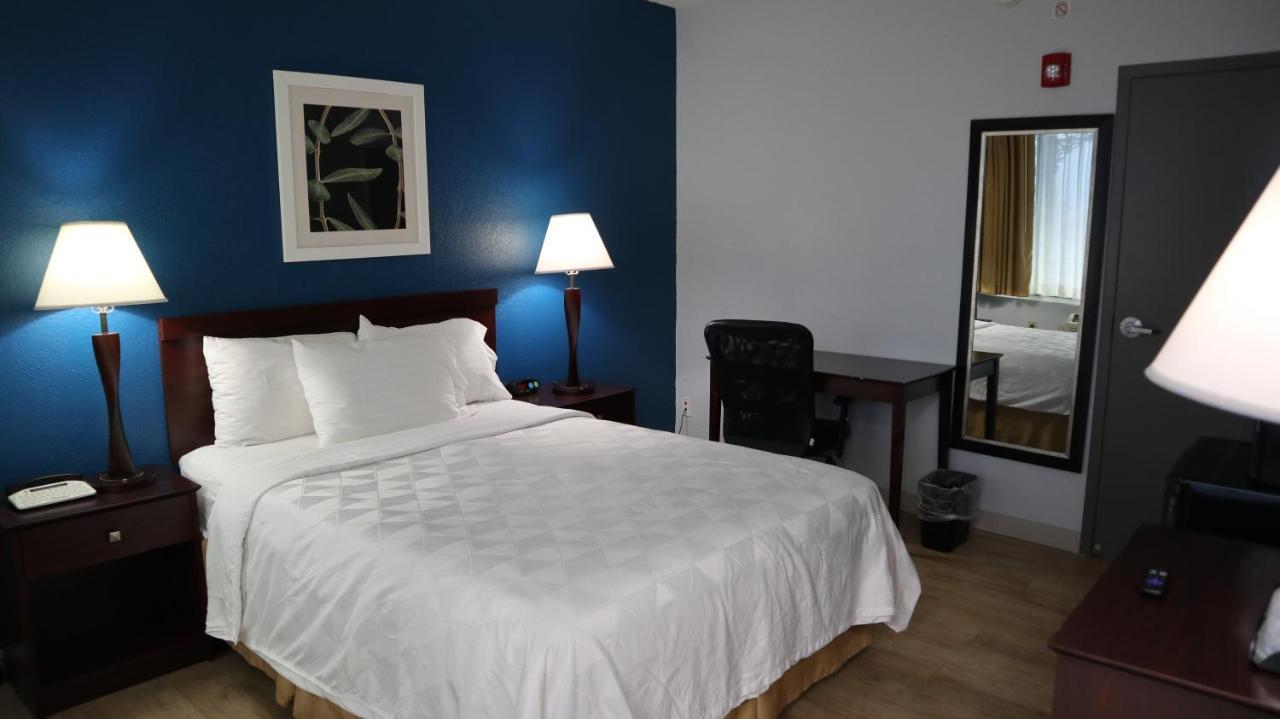 Waterfront Inn Phl Airport 에싱턴 외부 사진